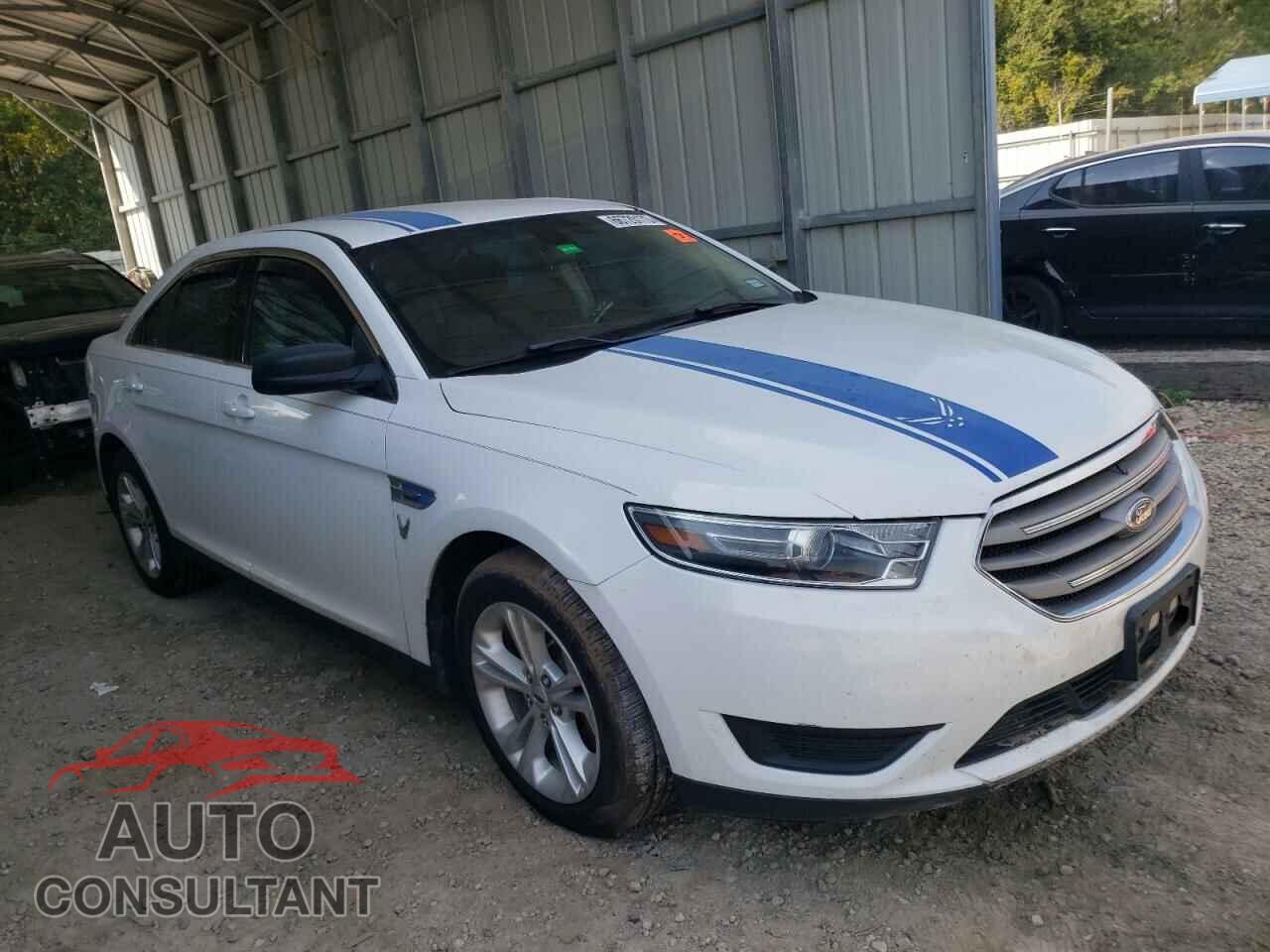 FORD TAURUS 2017 - 1FAHP2D82HG112771