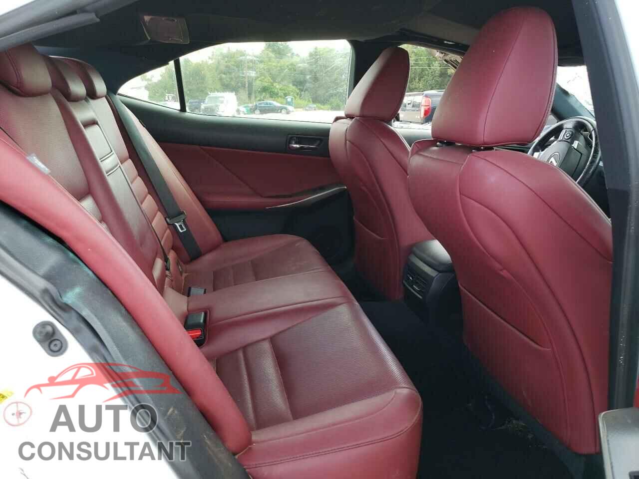 LEXUS IS 2015 - JTHBF1D20F5063361
