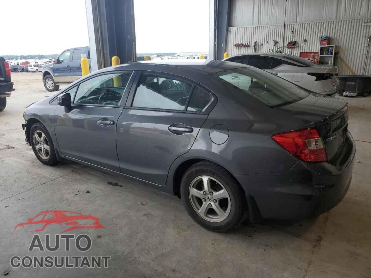 HONDA CIVIC 2012 - 2HGFB2F57CH333025