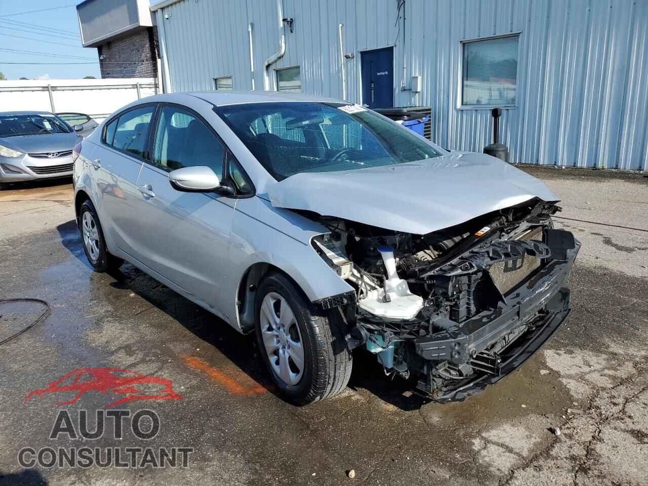 KIA FORTE 2017 - 3KPFK4A70HE079017
