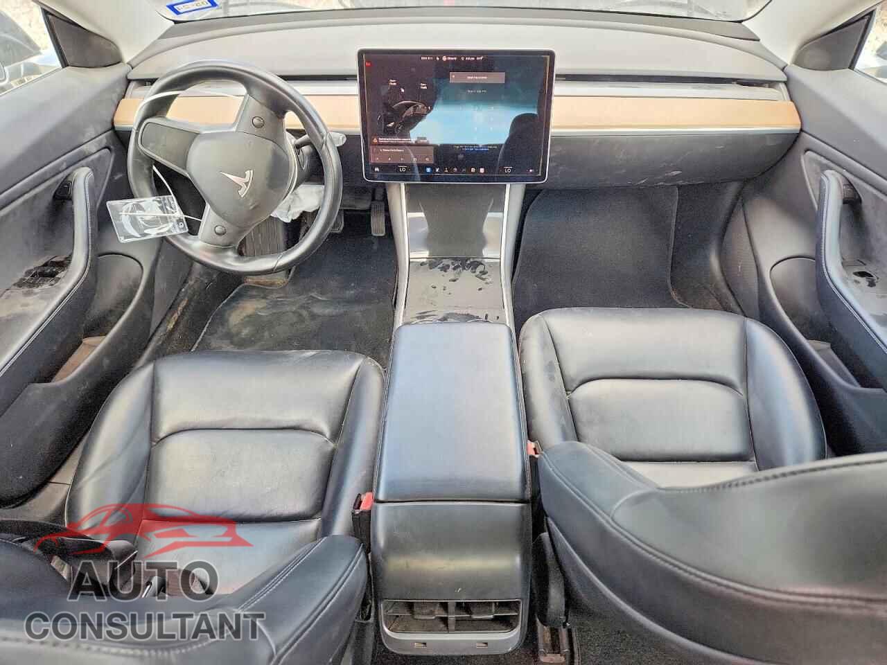 TESLA MODEL 3 2018 - 5YJ3E1EA8JF075893