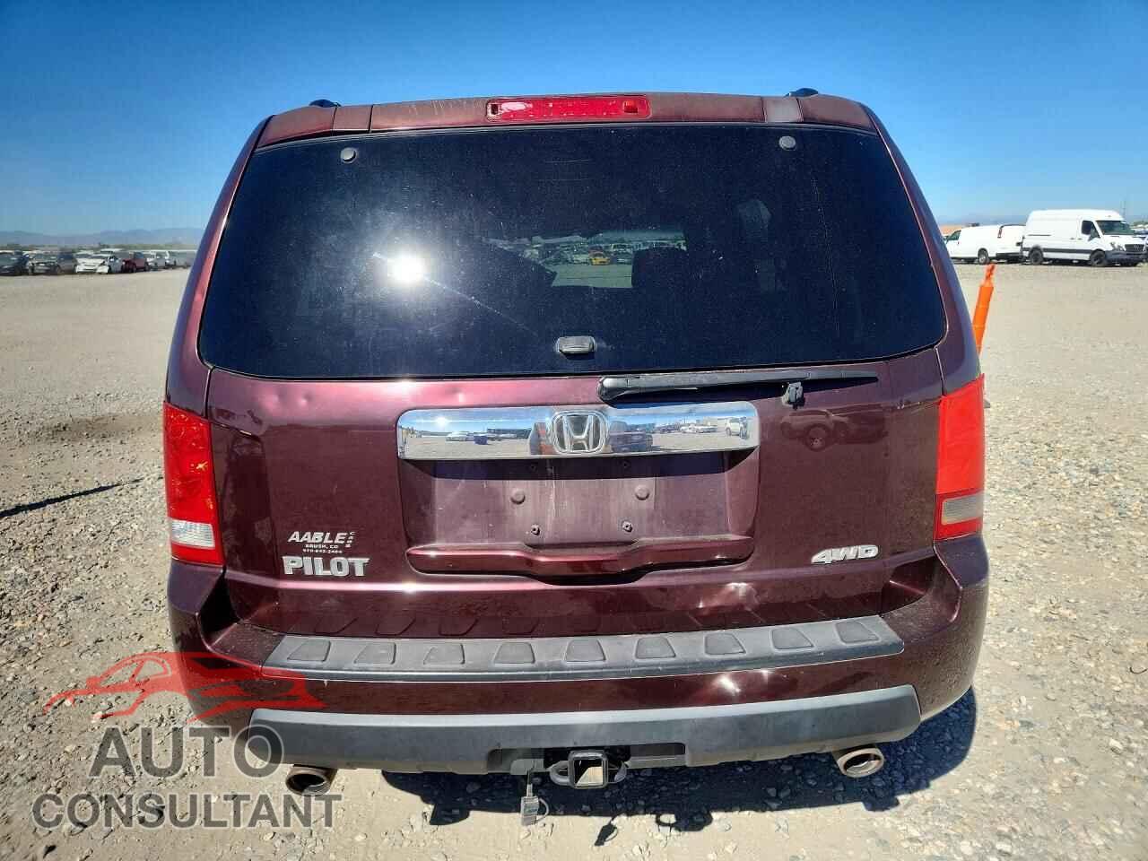 HONDA PILOT 2011 - 5FNYF4H45BB005506