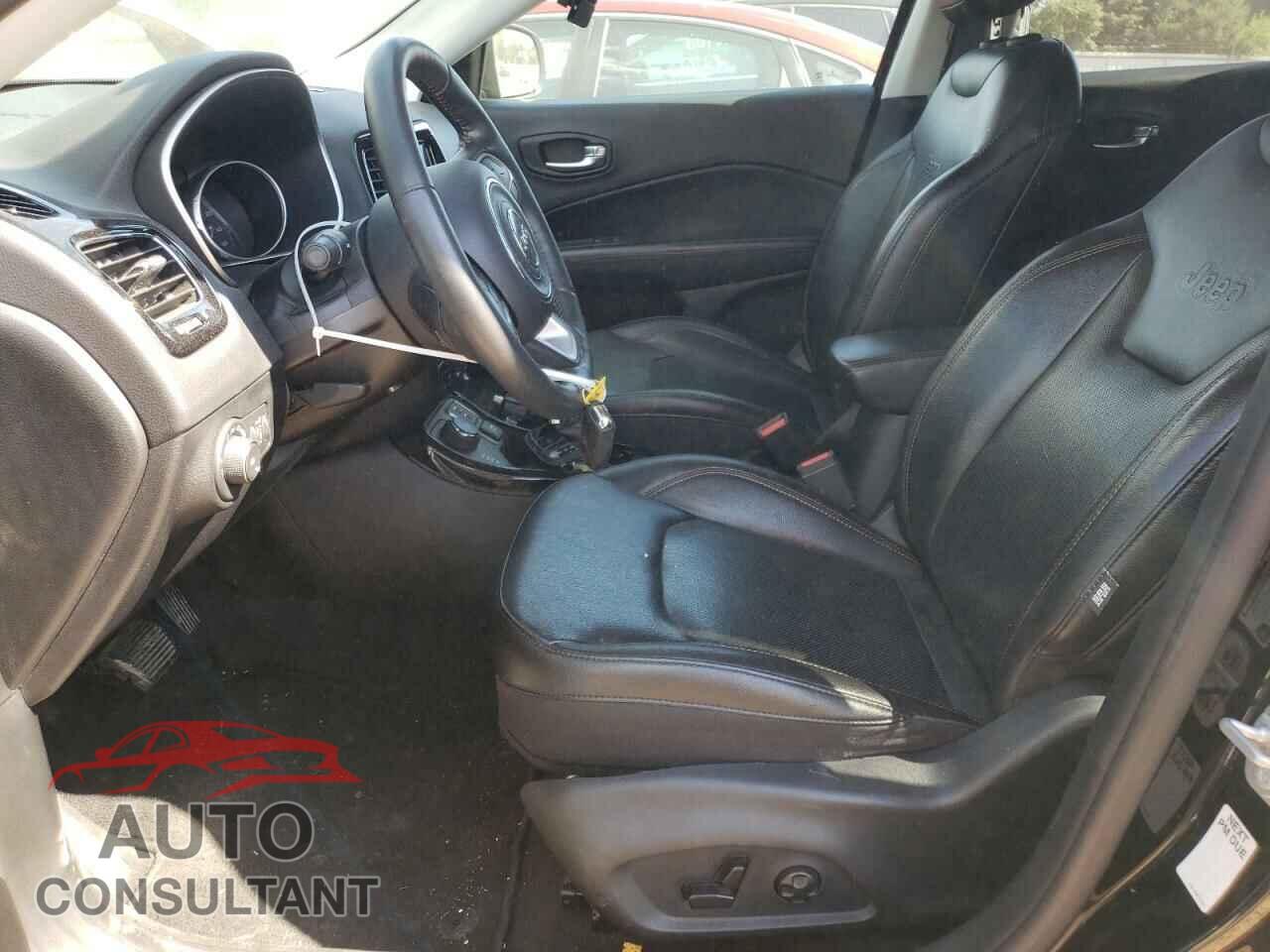 JEEP COMPASS 2018 - 3C4NJDCBXJT340624