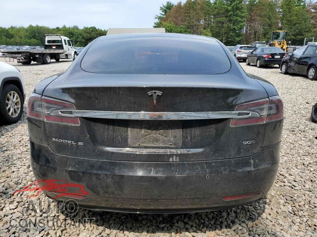 TESLA MODEL S 2017 - 5YJSA1E22HF204768