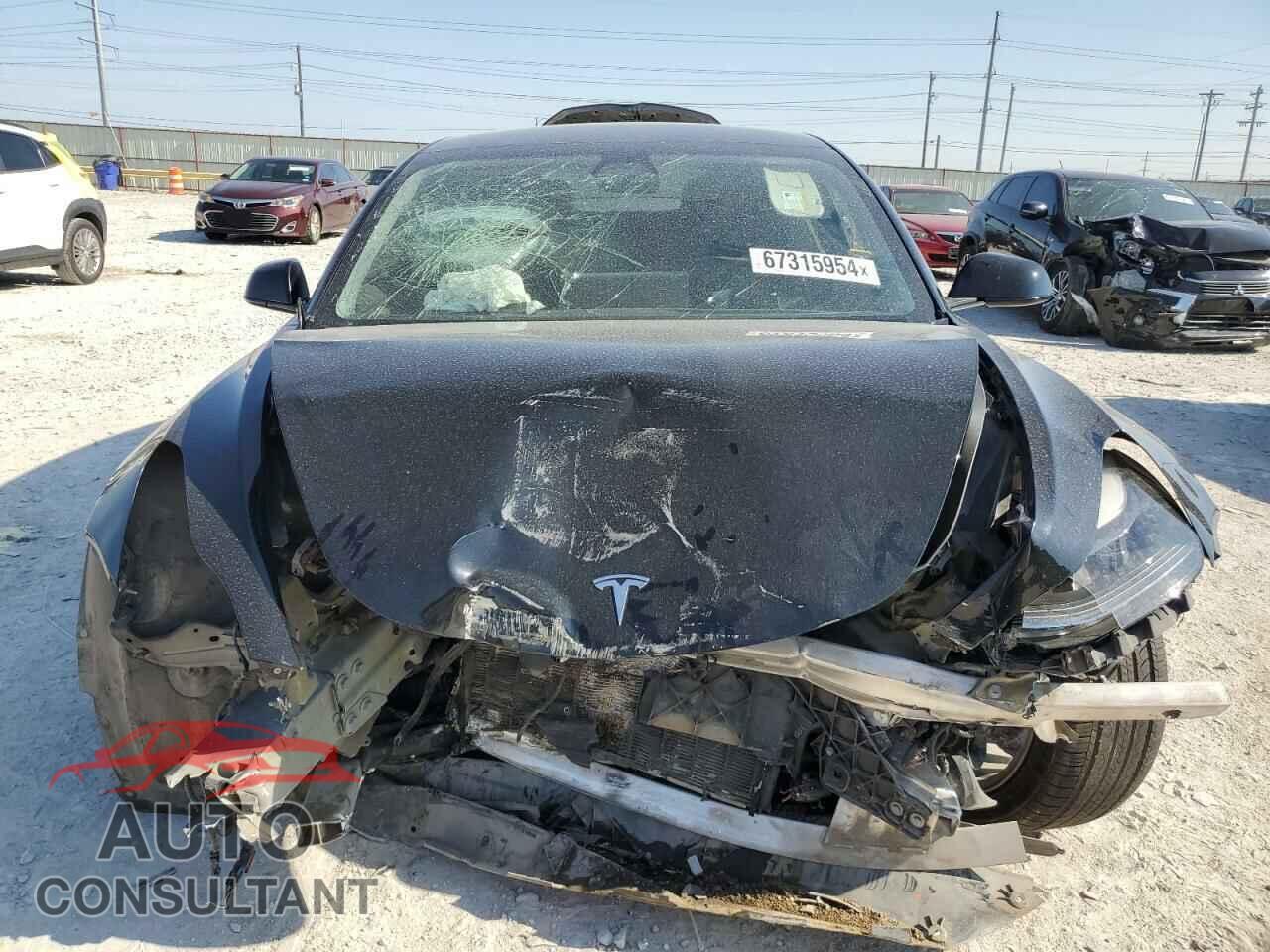 TESLA MODEL 3 2022 - 5YJ3E1EA2NF145099