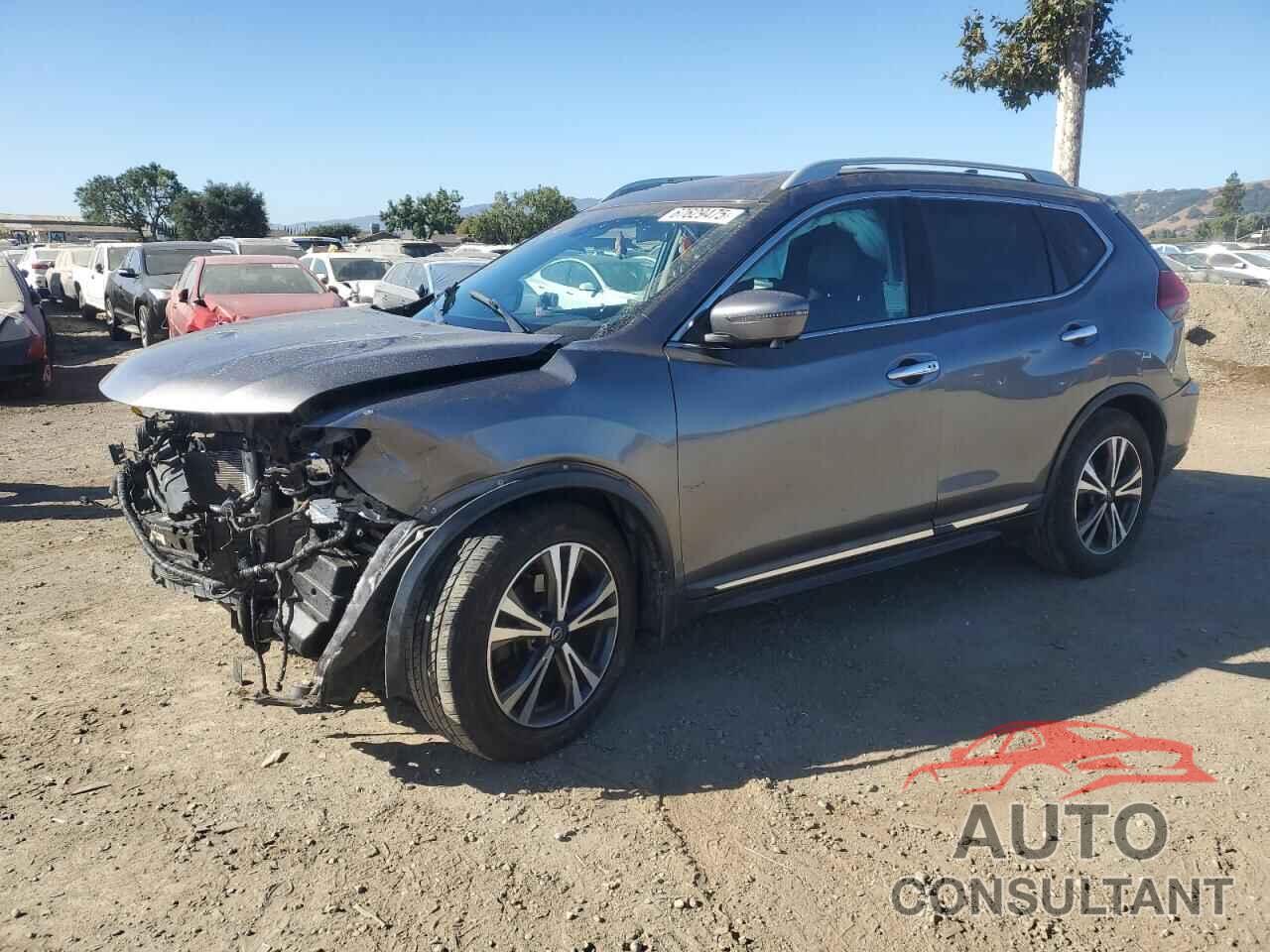 NISSAN ROGUE 2017 - 5N1AT2MT1HC738567