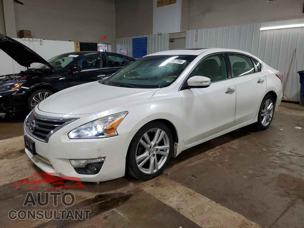 NISSAN ALTIMA 2013 - 1N4BL3AP0DC213537