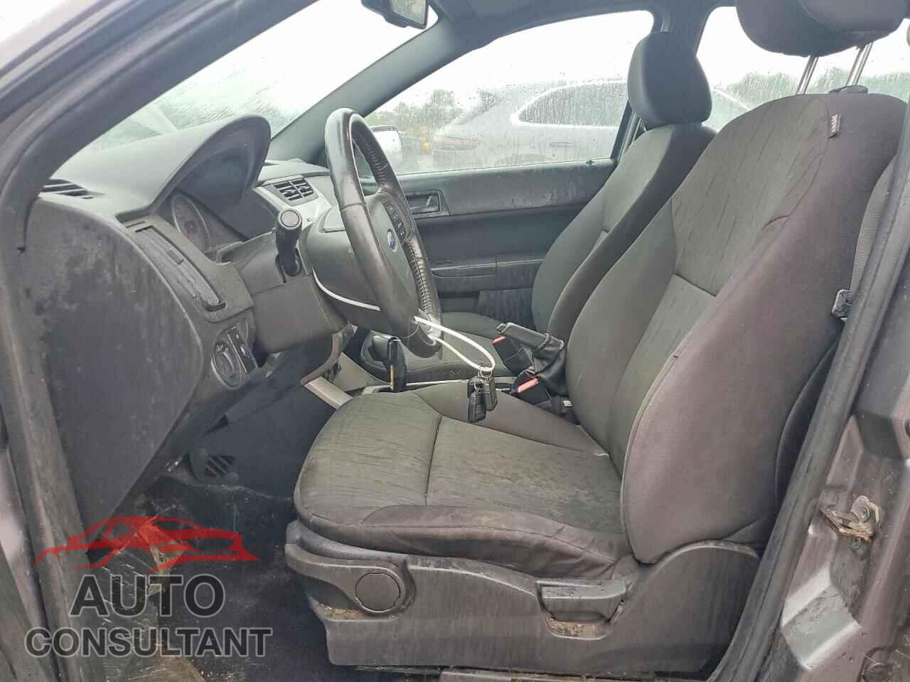 FORD FOCUS 2011 - 1FAHP3FN3BW100554