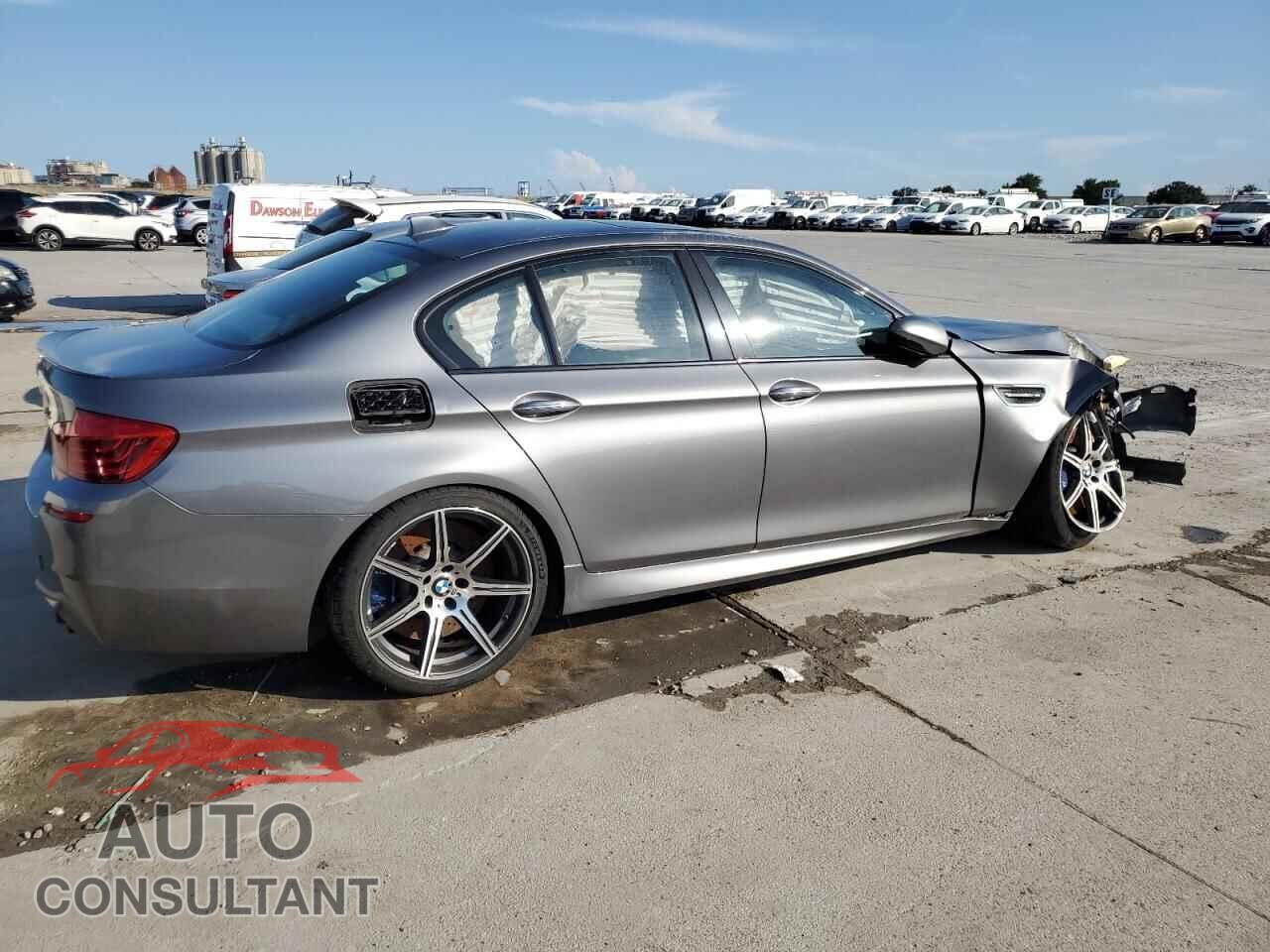 BMW M5 2015 - WBSFV9C58FD594614