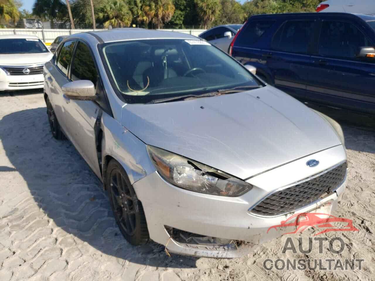 FORD FOCUS 2016 - 1FADP3F2XGL256054