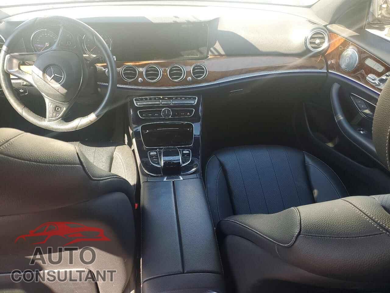 MERCEDES-BENZ E-CLASS 2017 - WDDZF4KB3HA149901