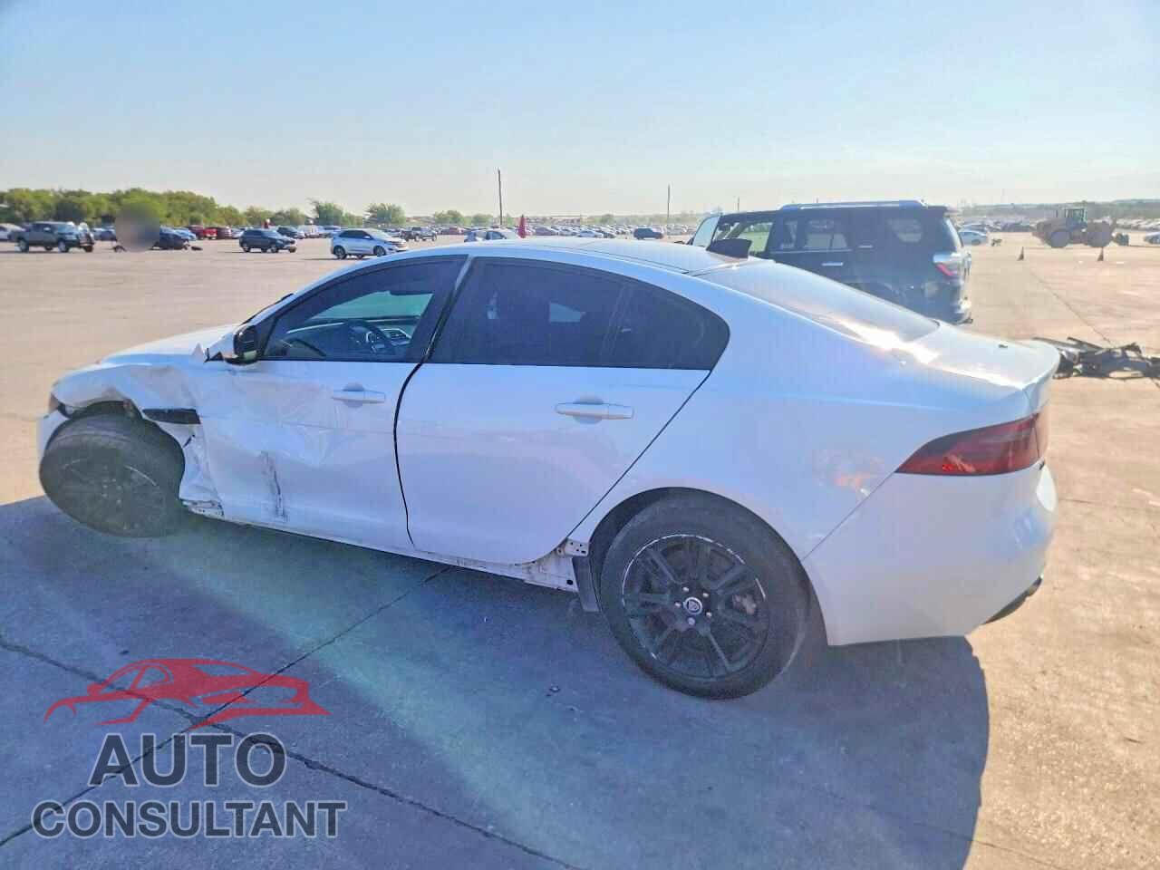 JAGUAR XE 2018 - SAJAD4FX0JCP28634