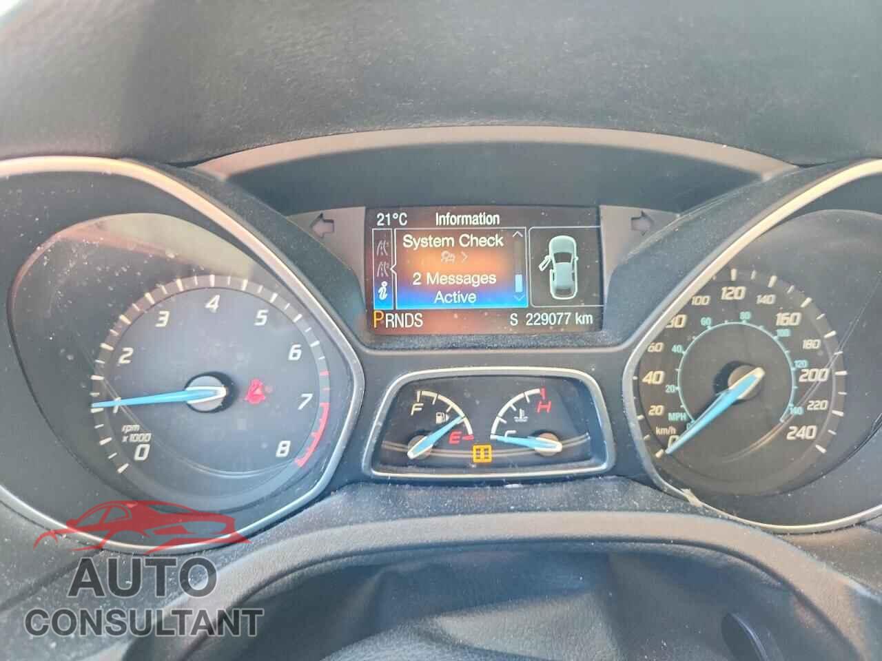 FORD FOCUS 2014 - 1FADP3K25EL256451
