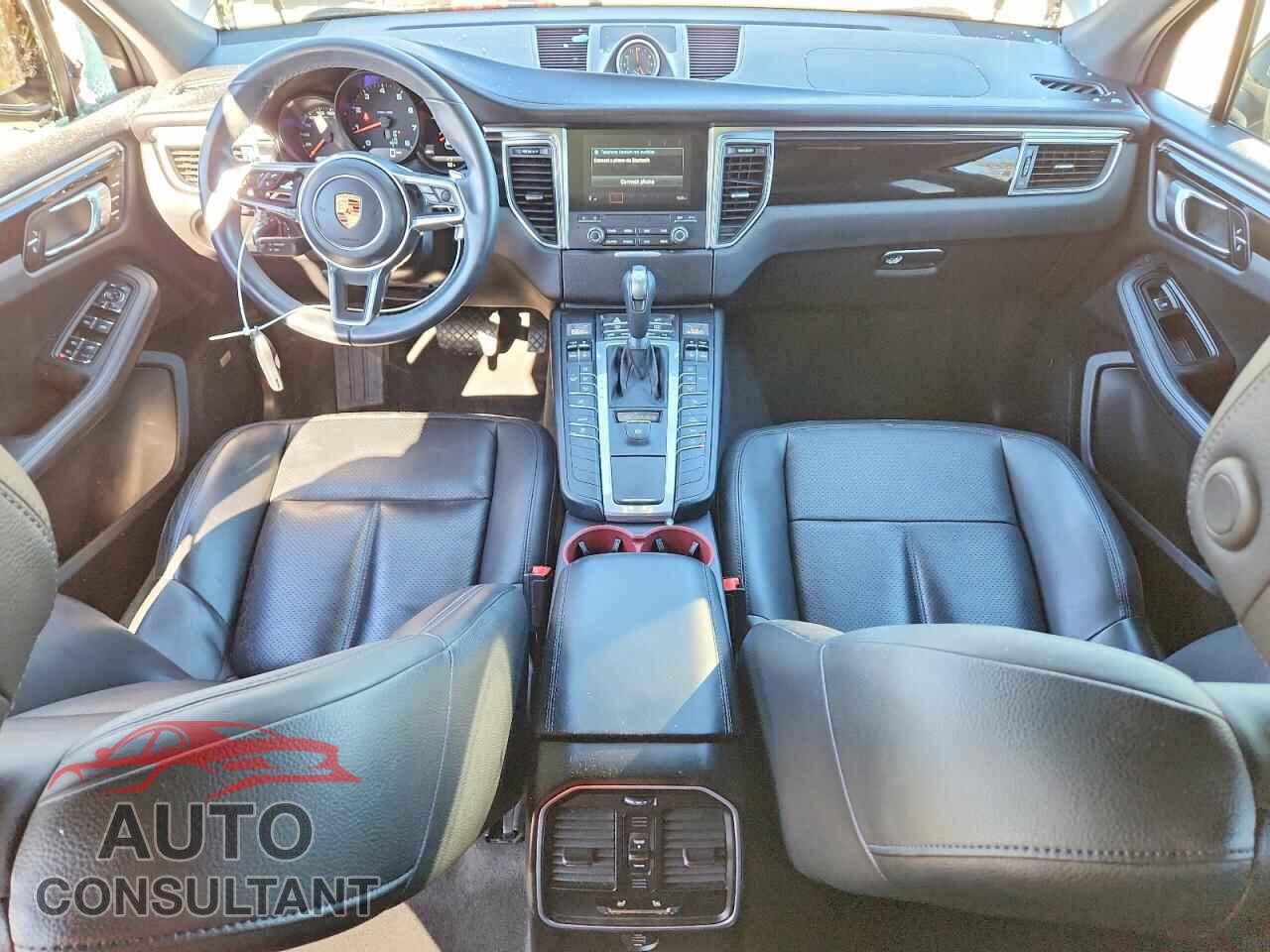 PORSCHE MACAN 2018 - WP1AA2A57JLB00747