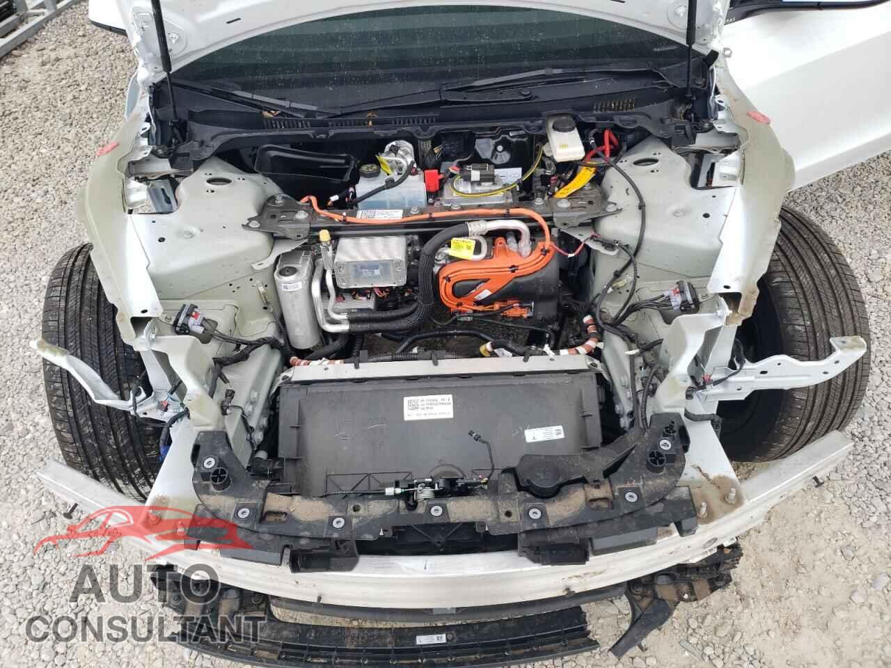 TESLA MODEL 3 2025 - 5YJ3E1EA4SF904539