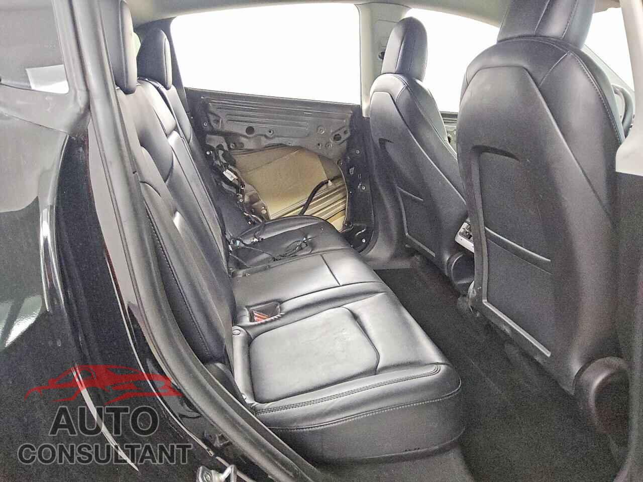TESLA MODEL Y 2022 - 7SAYGDEEXNF480490