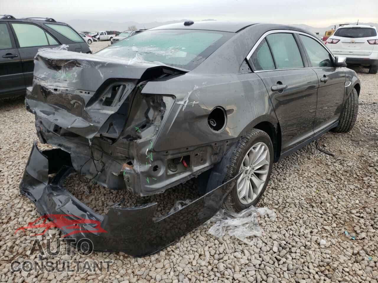 FORD TAURUS 2017 - 1FAHP2F80HG104262