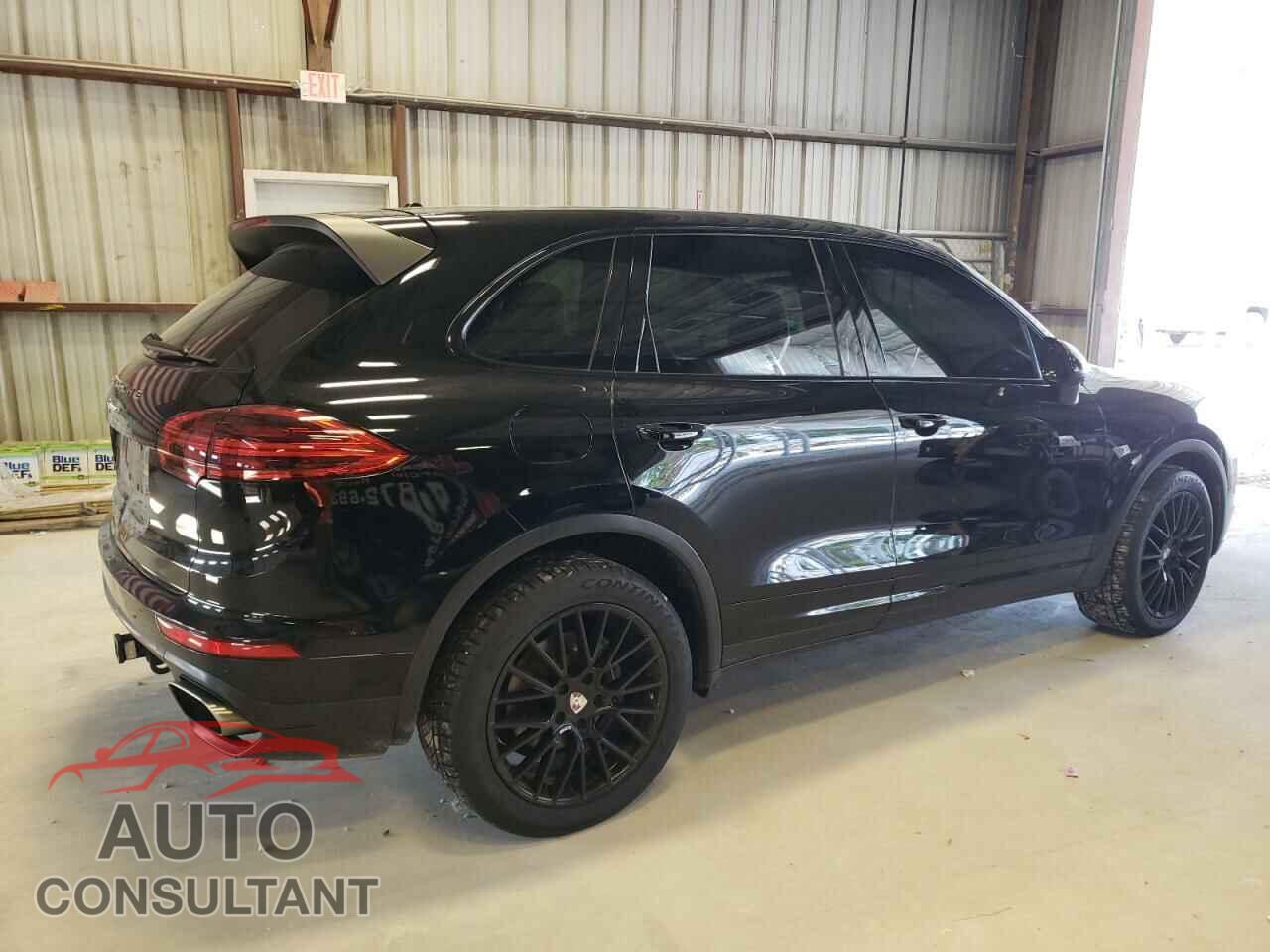 PORSCHE CAYENNE 2016 - WP1AA2A29GLA09672