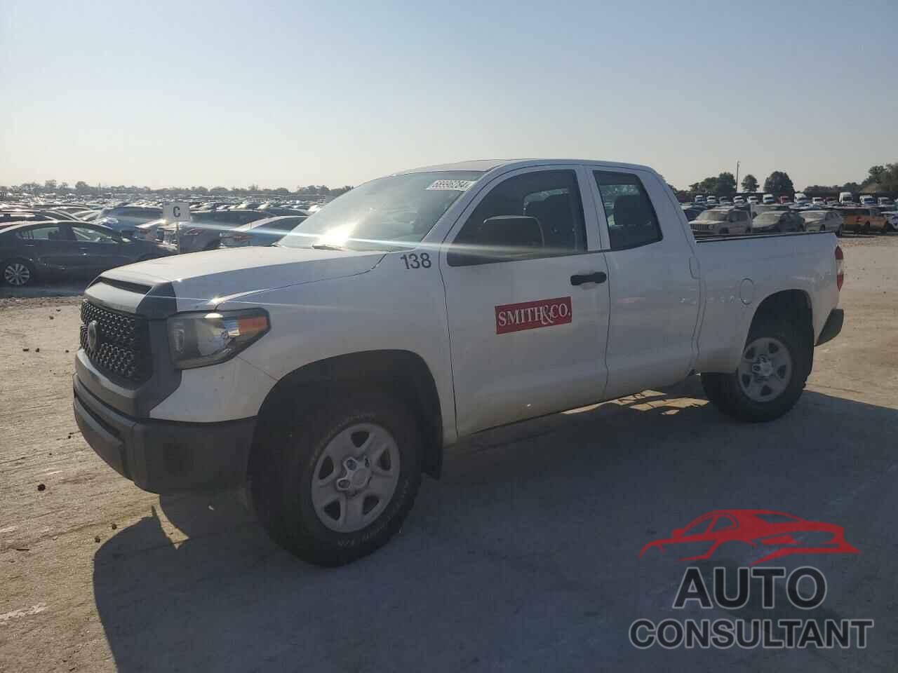 TOYOTA TUNDRA 2018 - 5TFUM5F1XJX078247