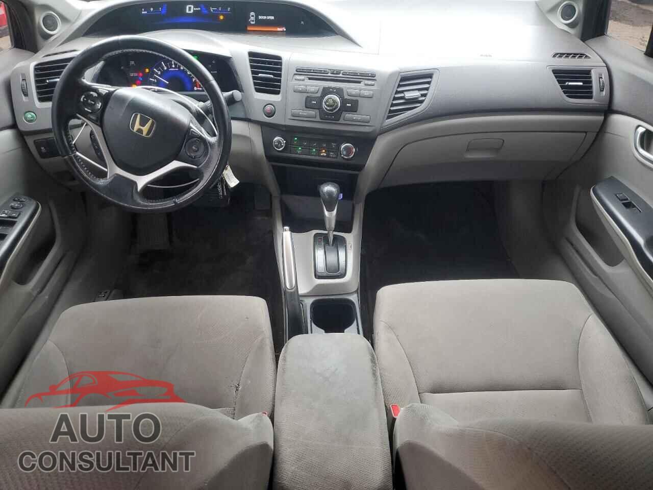 HONDA CIVIC 2012 - 2HGFB2F59CH026780