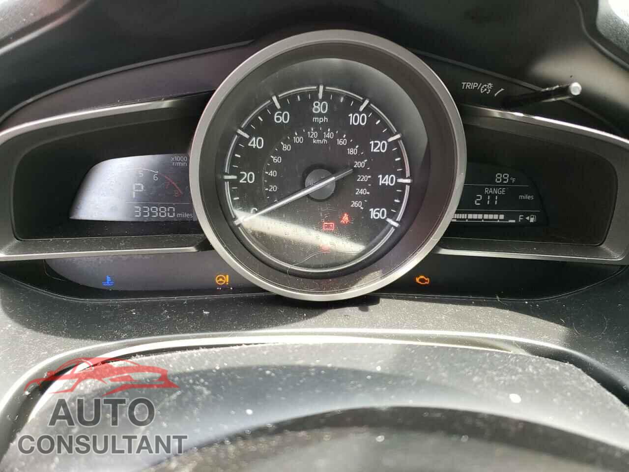 MAZDA 3 2018 - 3MZBN1L38JM207334
