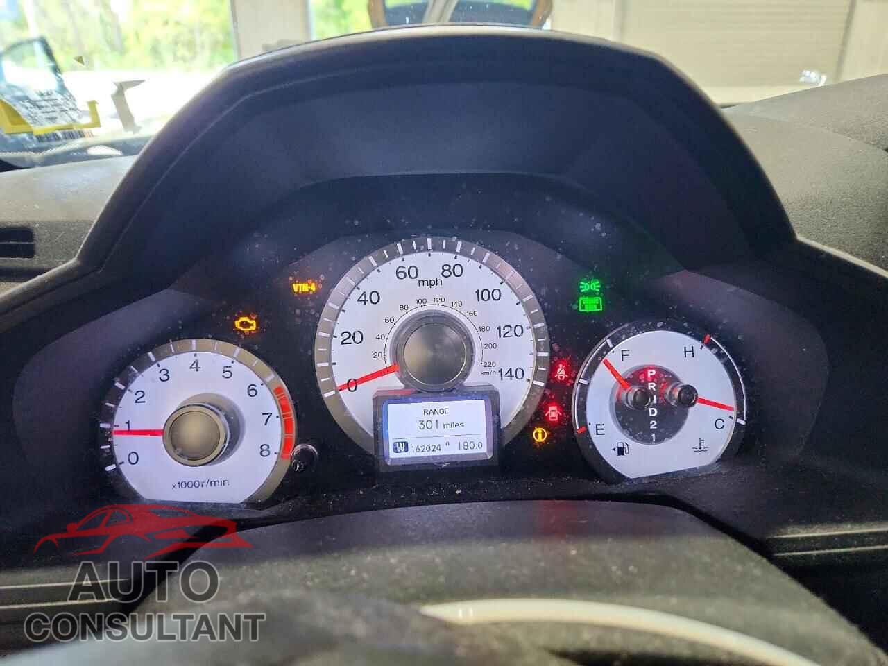 HONDA PILOT 2011 - 5FNYF4H90BB010916