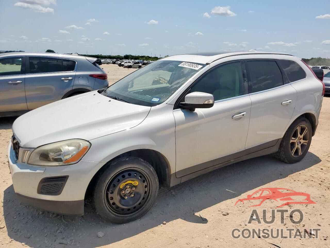 VOLVO XC60 2011 - YV4902DZ0B2214051