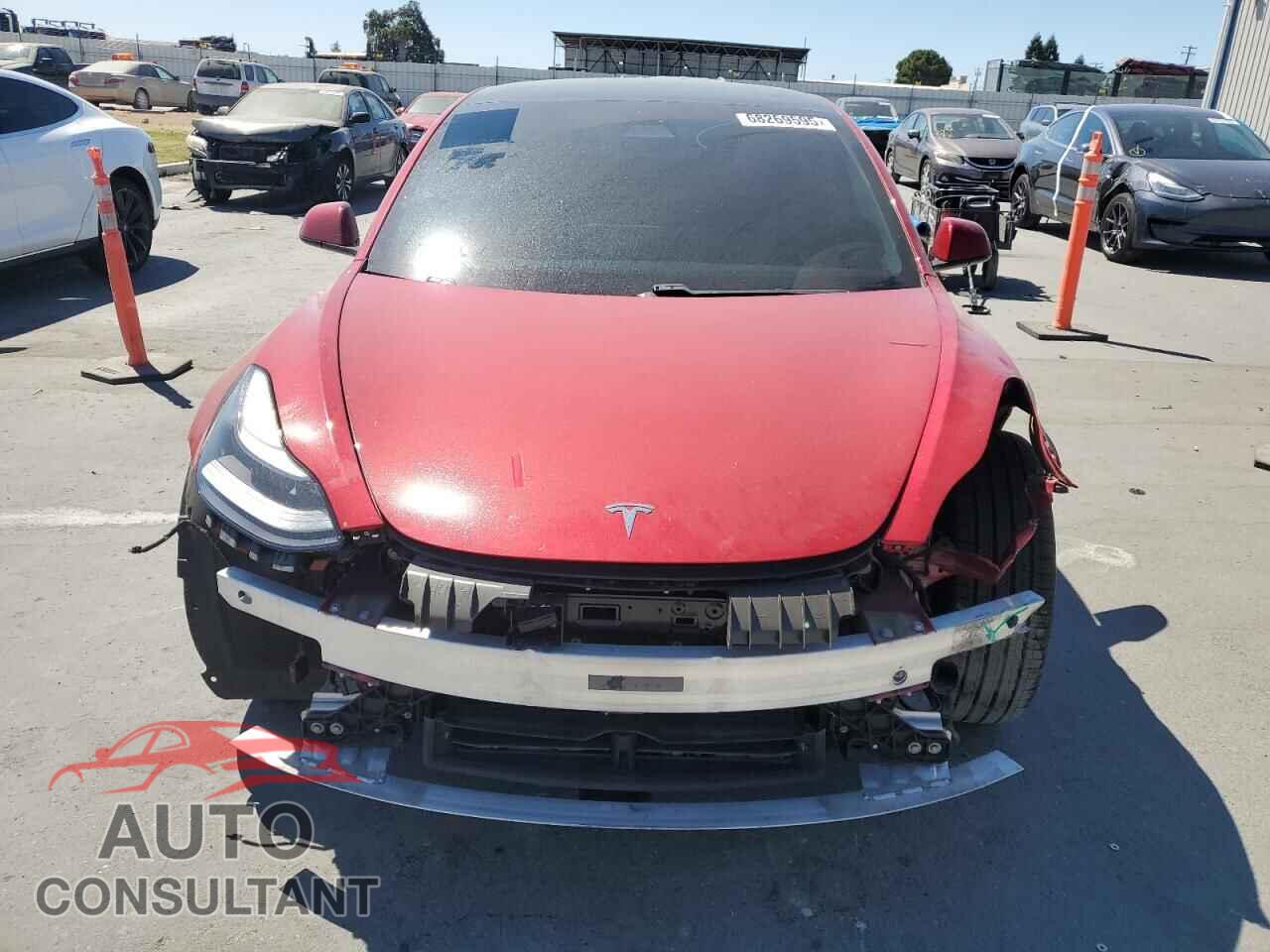 TESLA MODEL 3 2021 - 5YJ3E1EA1MF014583