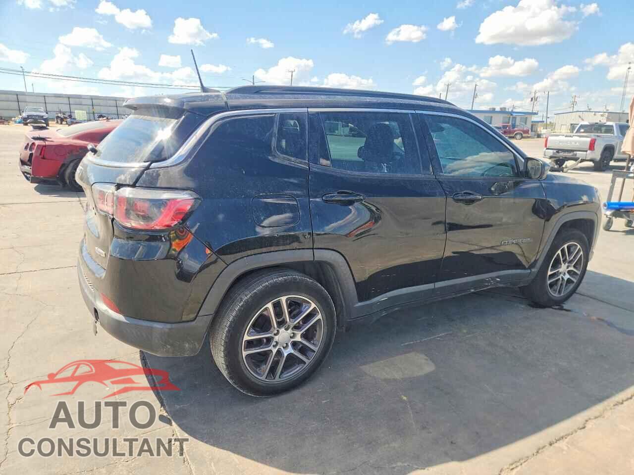 JEEP COMPASS 2018 - 3C4NJCBB4JT494452