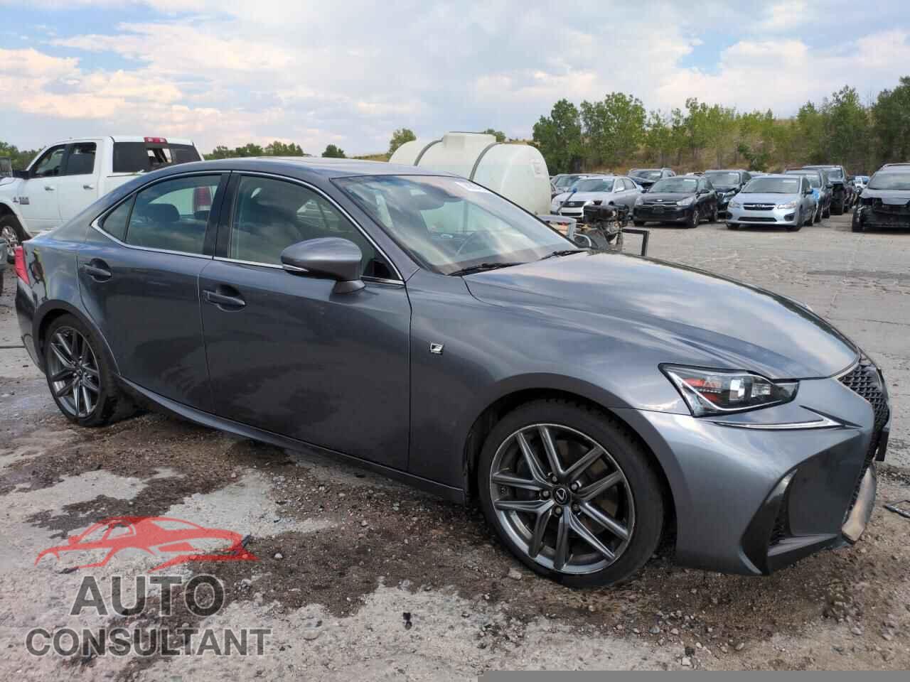 LEXUS IS 2017 - JTHBA1D29H5052831