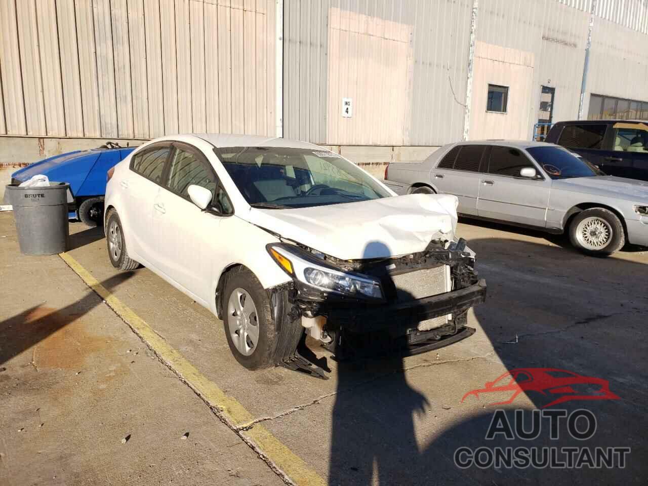 KIA FORTE 2017 - 3KPFK4A75HE142046