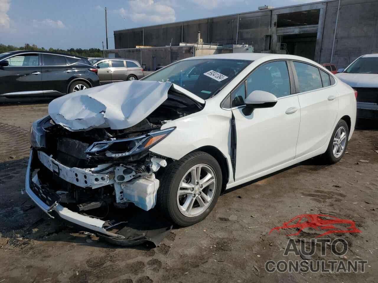 CHEVROLET CRUZE 2017 - 1G1BE5SM8H7149291