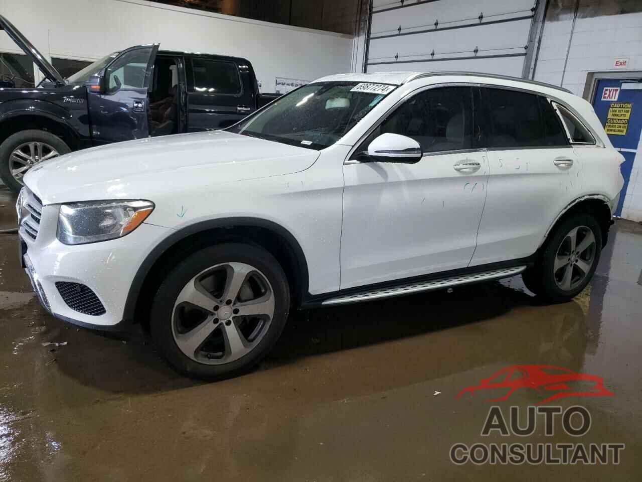 MERCEDES-BENZ GLC-CLASS 2016 - WDC0G4JB8GF064324