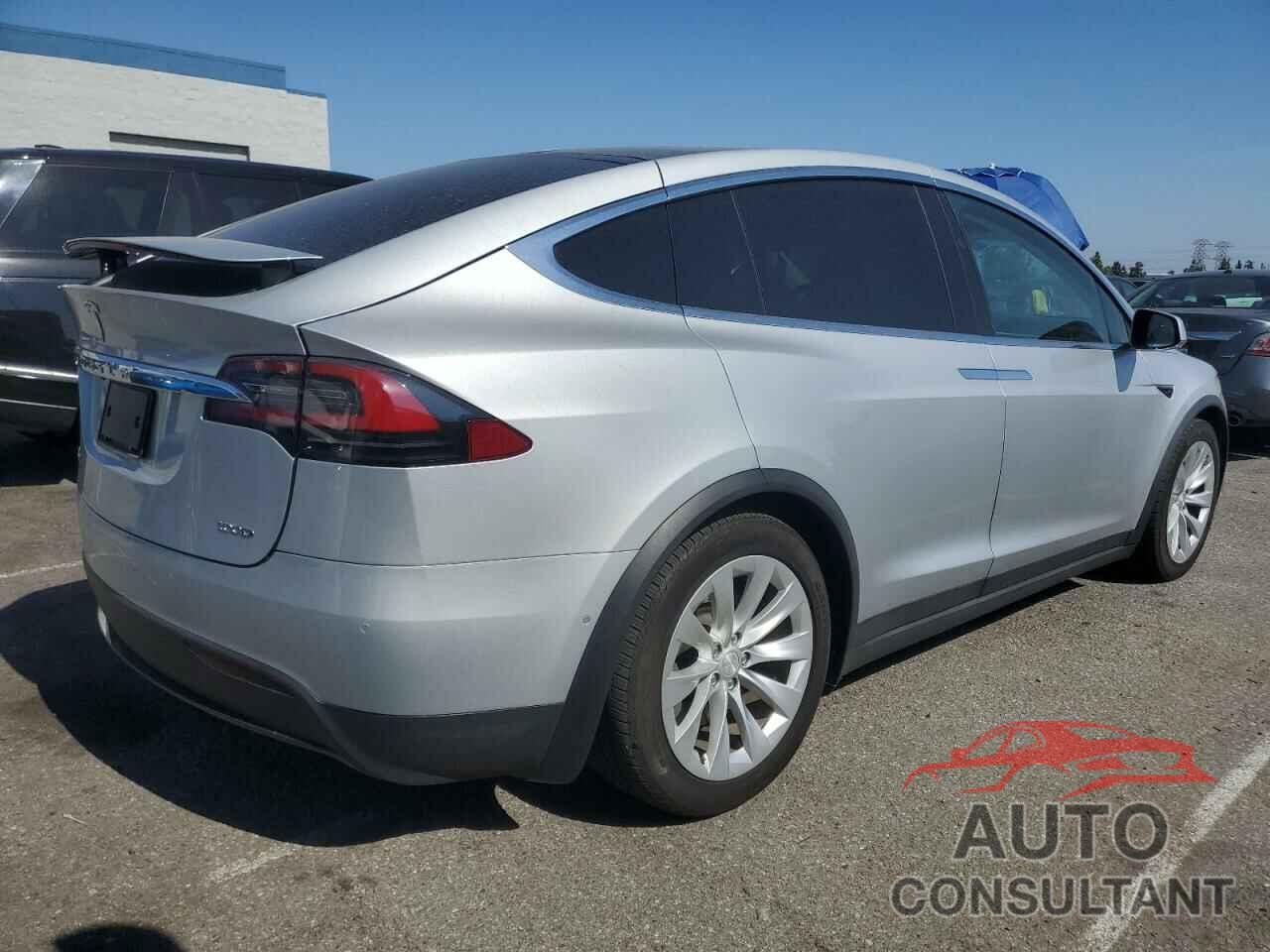 TESLA MODEL X 2018 - 5YJXCAE20JF089058