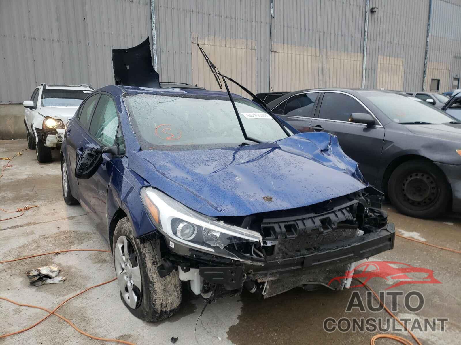 KIA FORTE 2017 - 3KPFK4A74HE128221