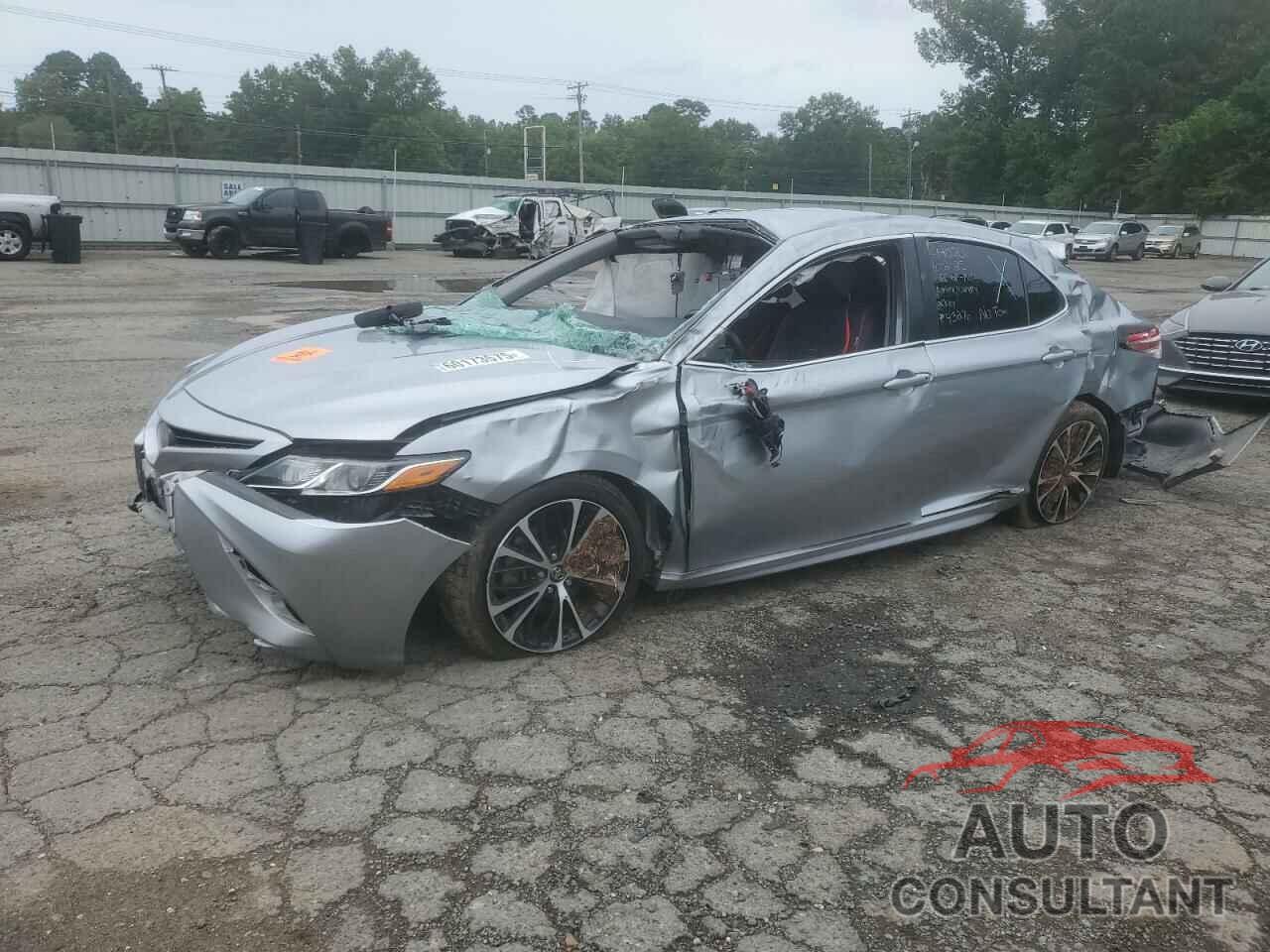 TOYOTA CAMRY 2020 - 4T1G11AK3LU940206