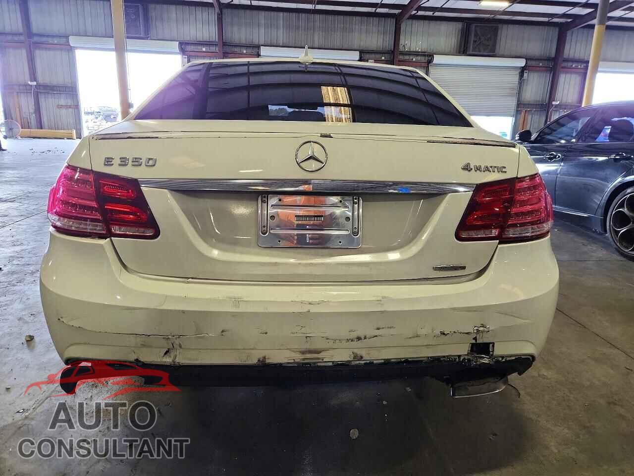 MERCEDES-BENZ E-CLASS 2011 - WDDHF8HB6BA434951
