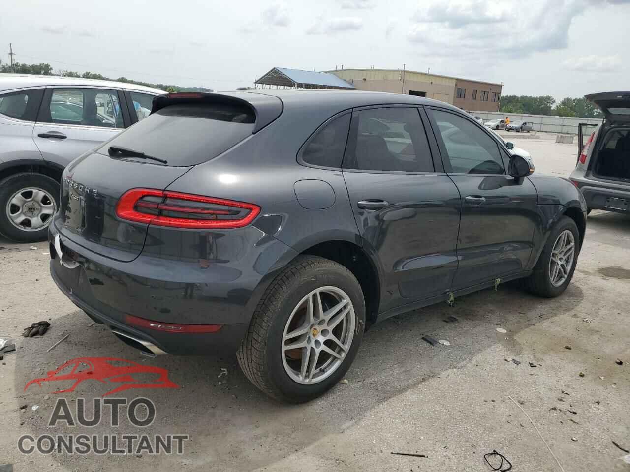 PORSCHE MACAN 2017 - WP1AA2A55HLB05665
