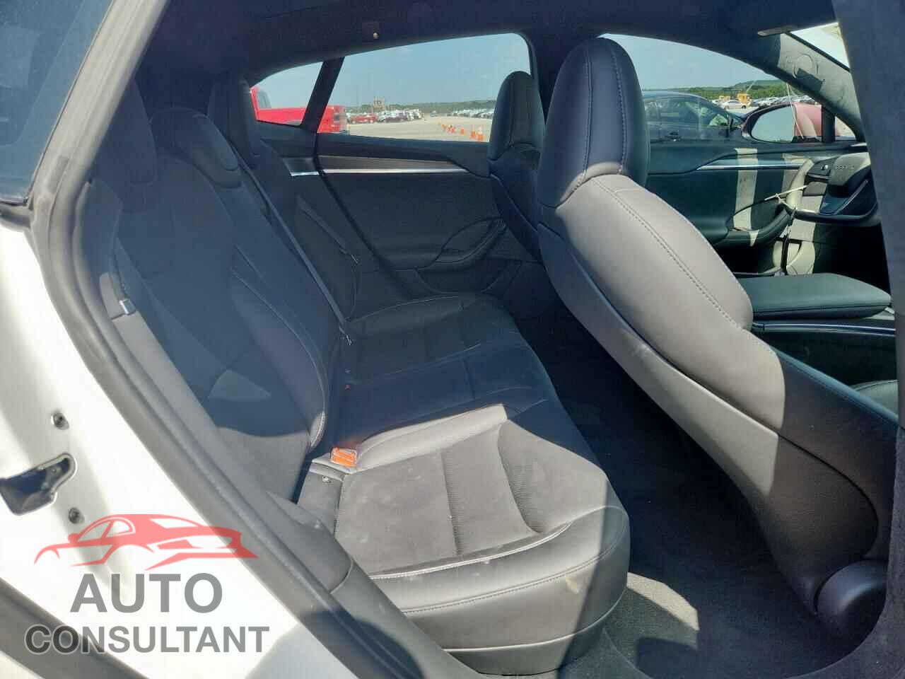 TESLA MODEL S 2021 - 5YJSA1E66MF438201