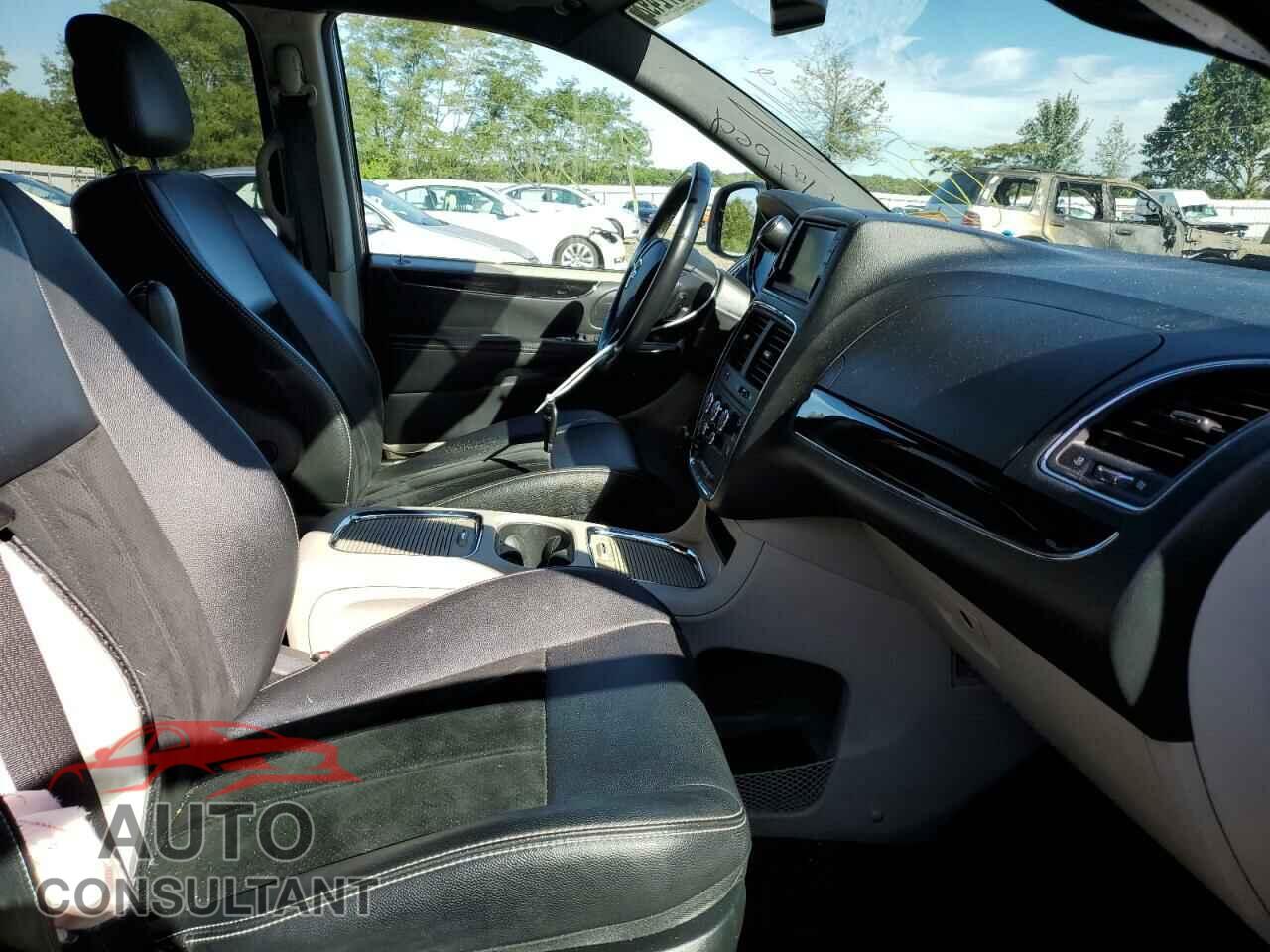 DODGE CARAVAN 2017 - 2C4RDGCG4HR685554