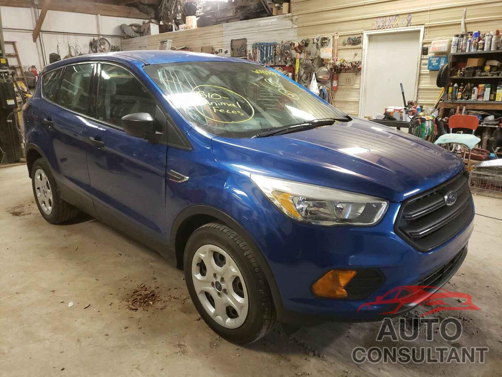 FORD ESCAPE 2017 - 1FMCU0F74HUC22028