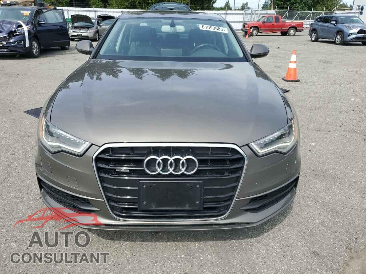 AUDI A6 2012 - WAUBGAFC3CN023935