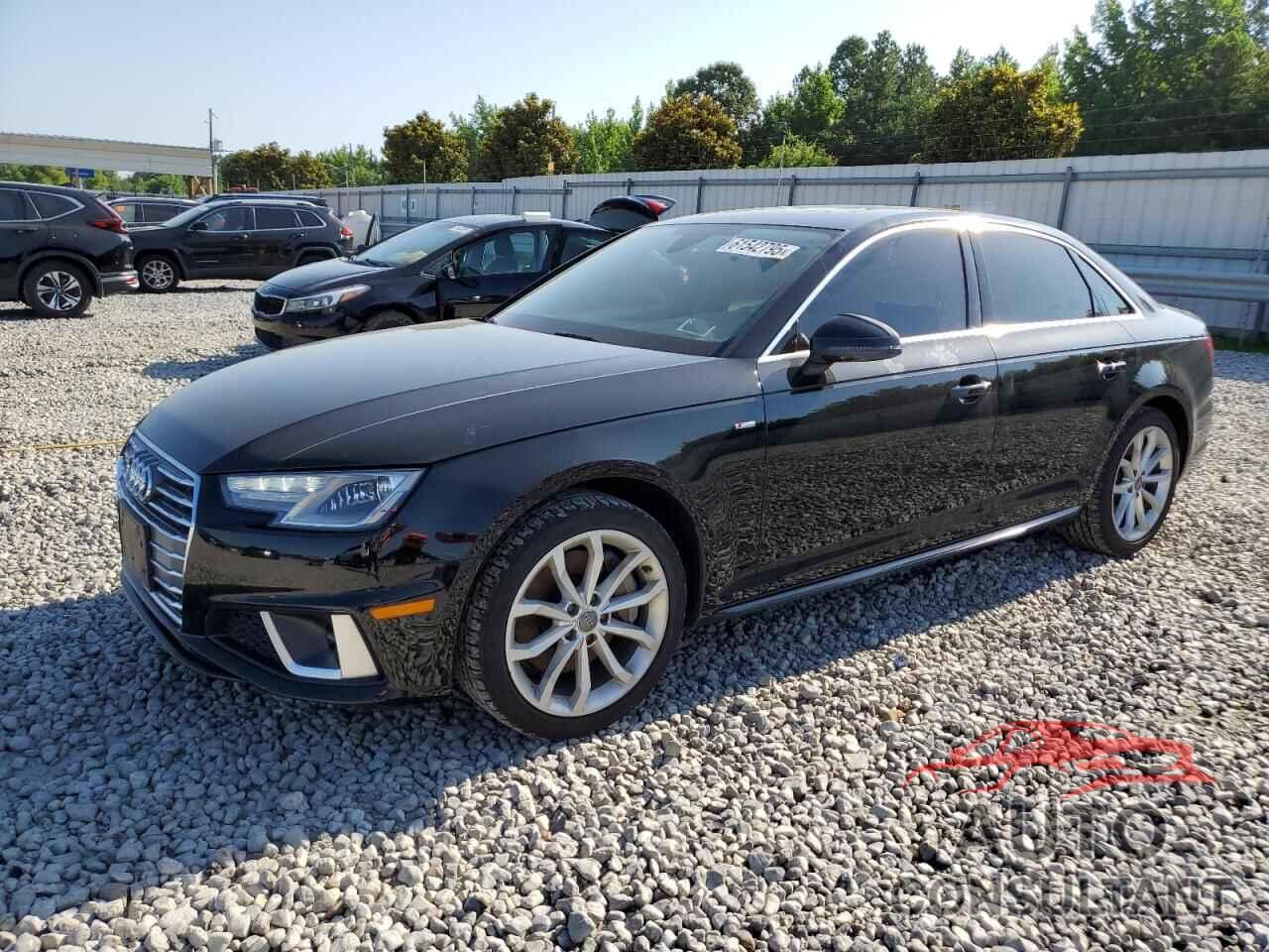 AUDI A4 2019 - WAUDNAF44KA118520