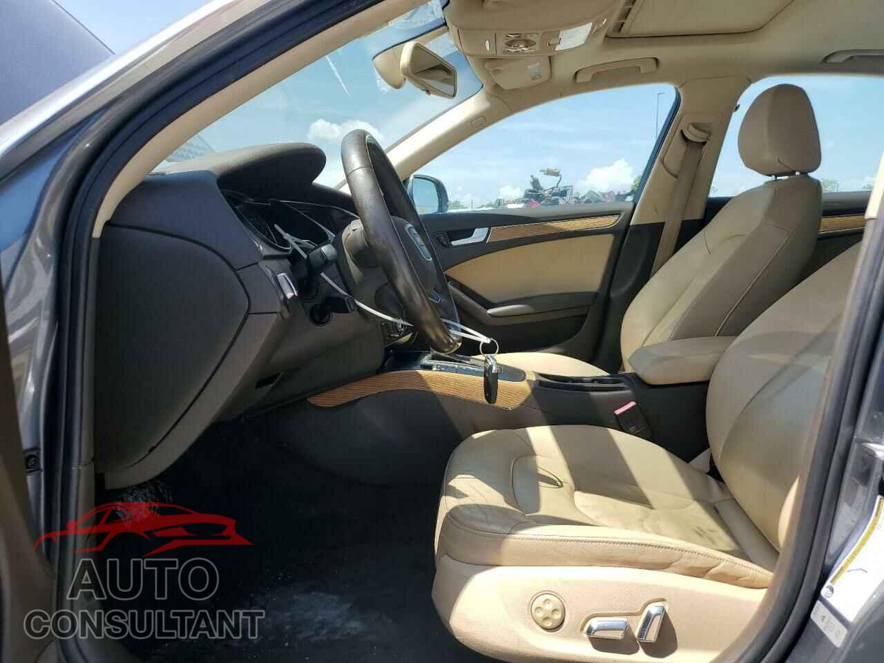 AUDI A4 2013 - WAUBFAFL9DN018551