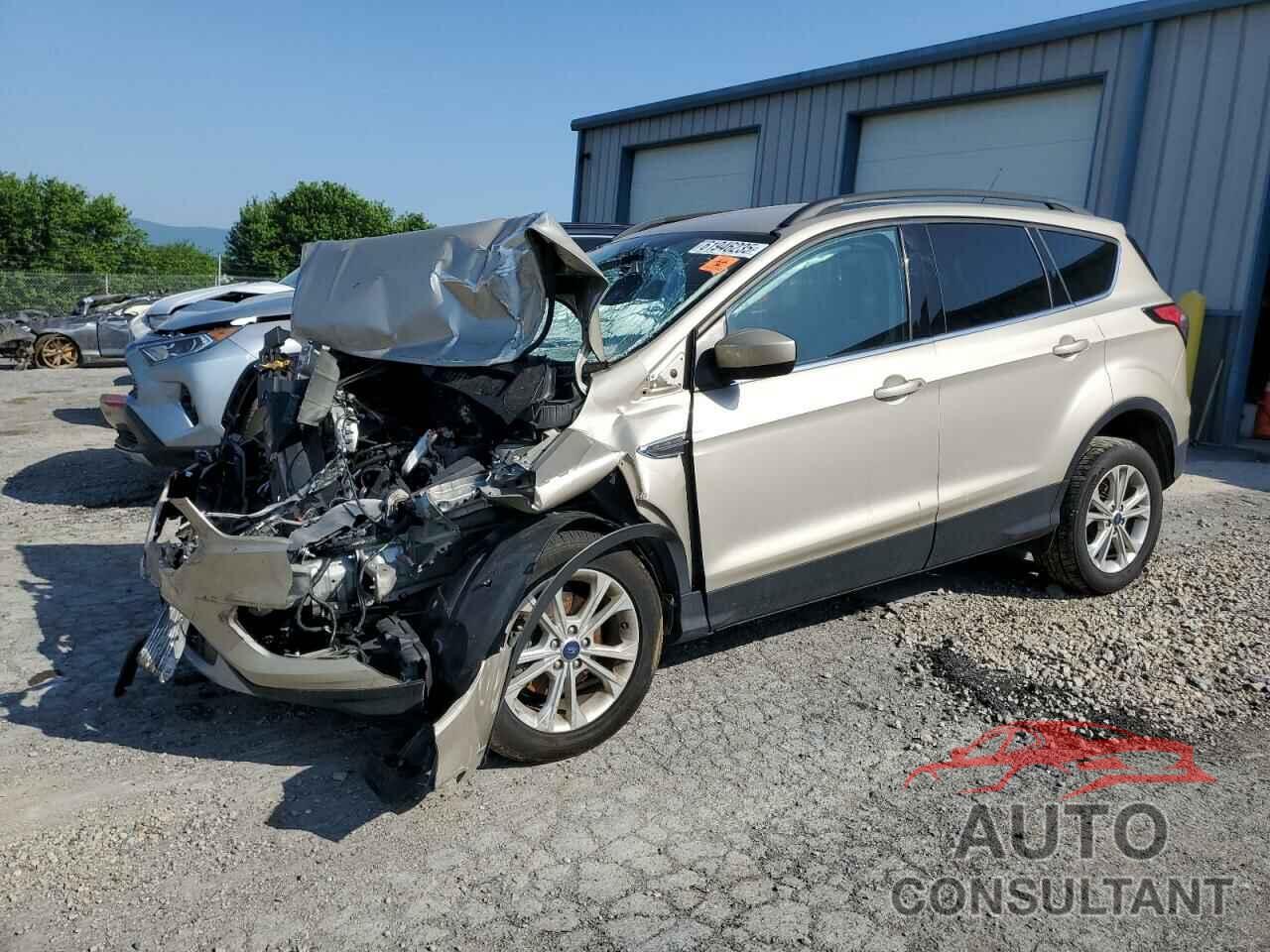 FORD ESCAPE 2018 - 1FMCU0GD5JUD07129