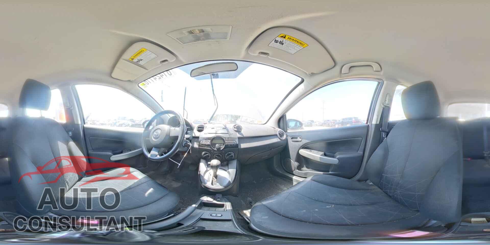 MAZDA 2 2013 - JM1DE1KY2D0166375