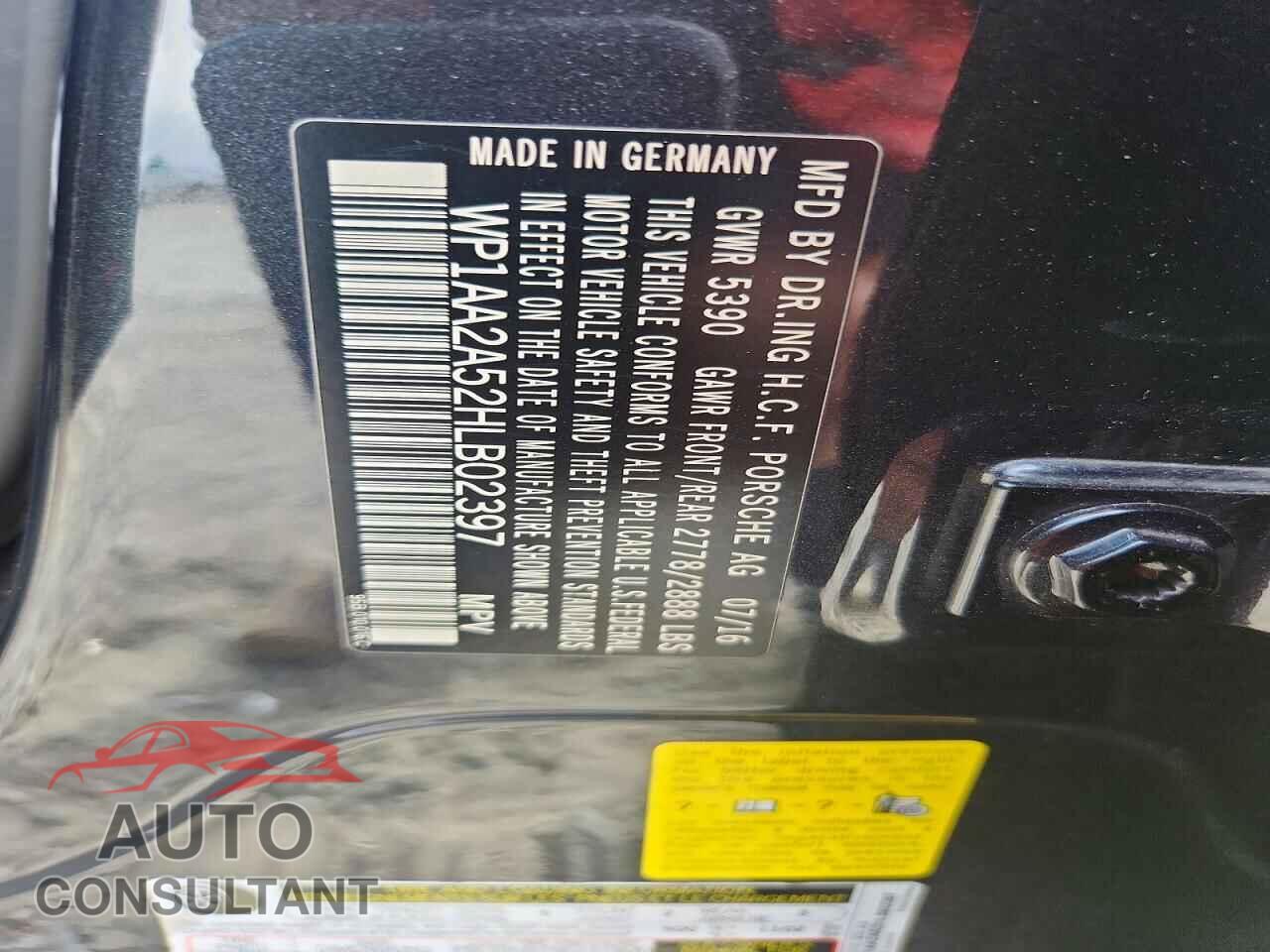 PORSCHE MACAN 2017 - WP1AA2A52HLB02397