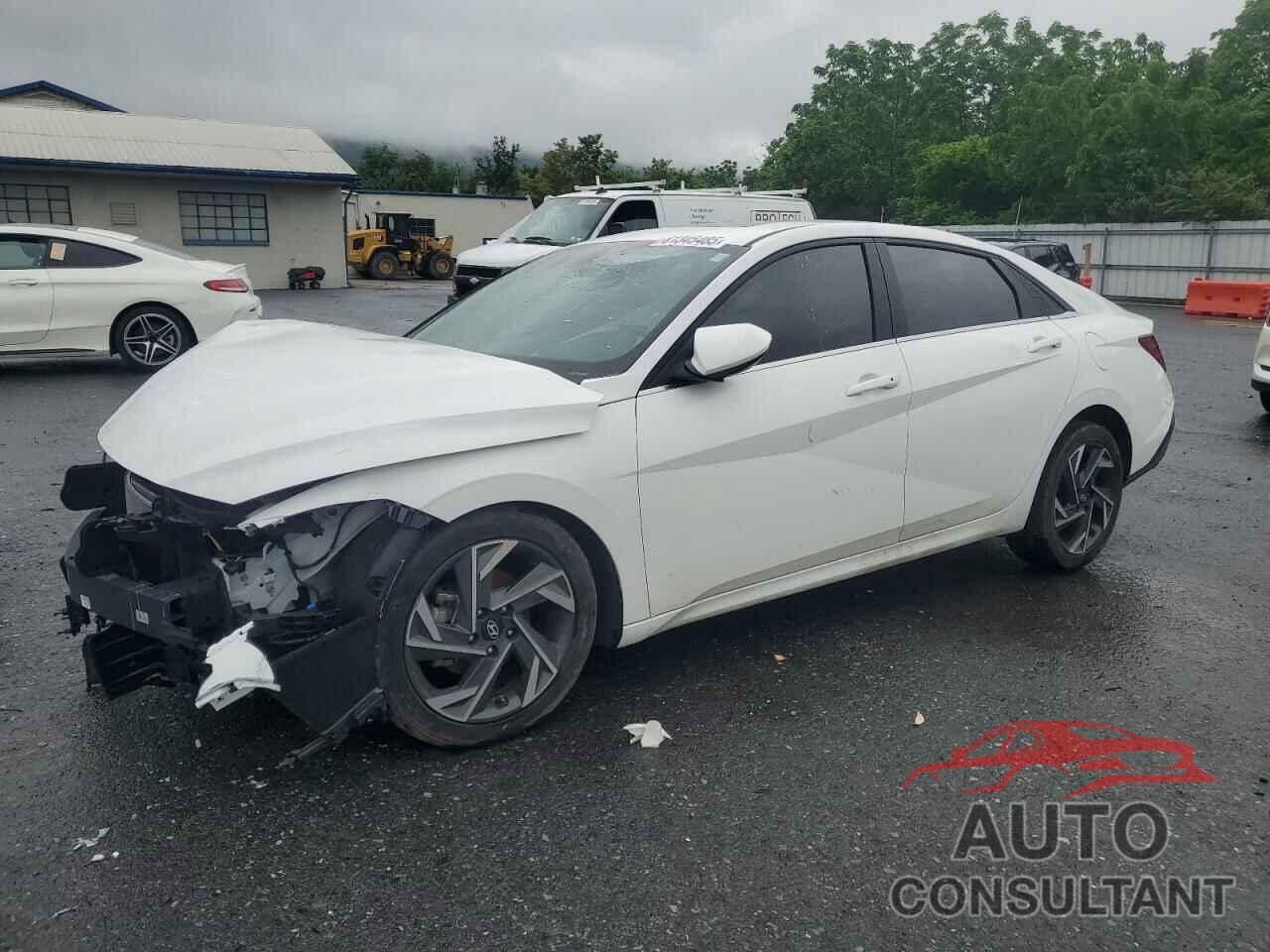 HYUNDAI ELANTRA 2024 - KMHLS4DG5RU676581