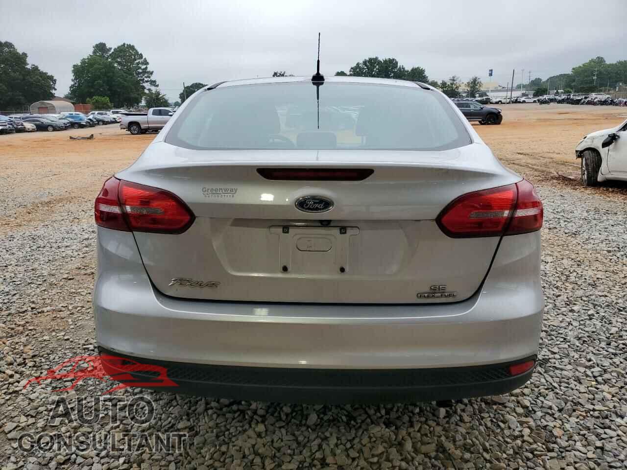 FORD FOCUS 2016 - 1FADP3F23GL320399