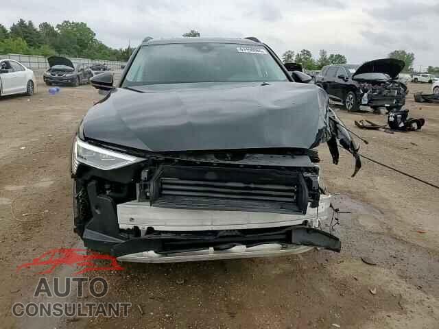 AUDI E-TRON 2023 - WA1LAAGE4PB005308